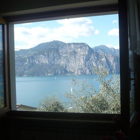 Appartamento Michela Brenzone sul Garda Camera foto