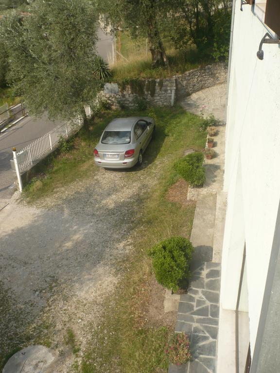 Appartamento Michela Brenzone sul Garda Camera foto