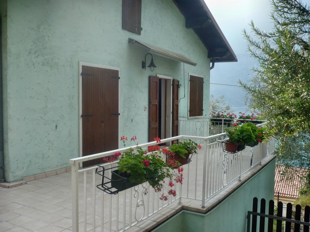 Appartamento Michela Brenzone sul Garda Camera foto