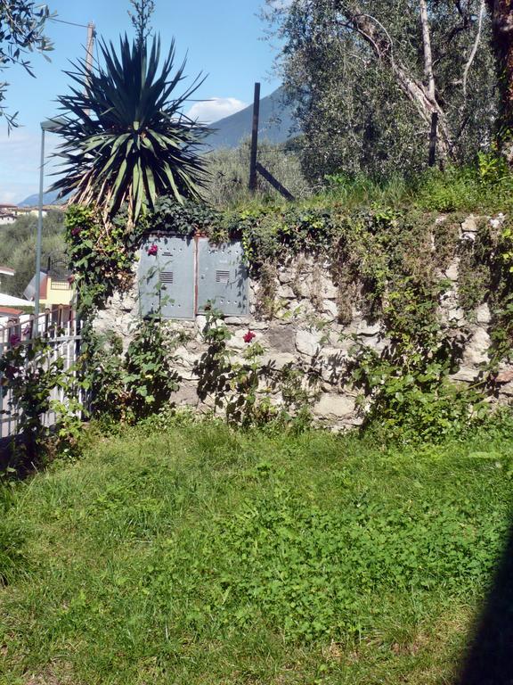 Appartamento Michela Brenzone sul Garda Camera foto