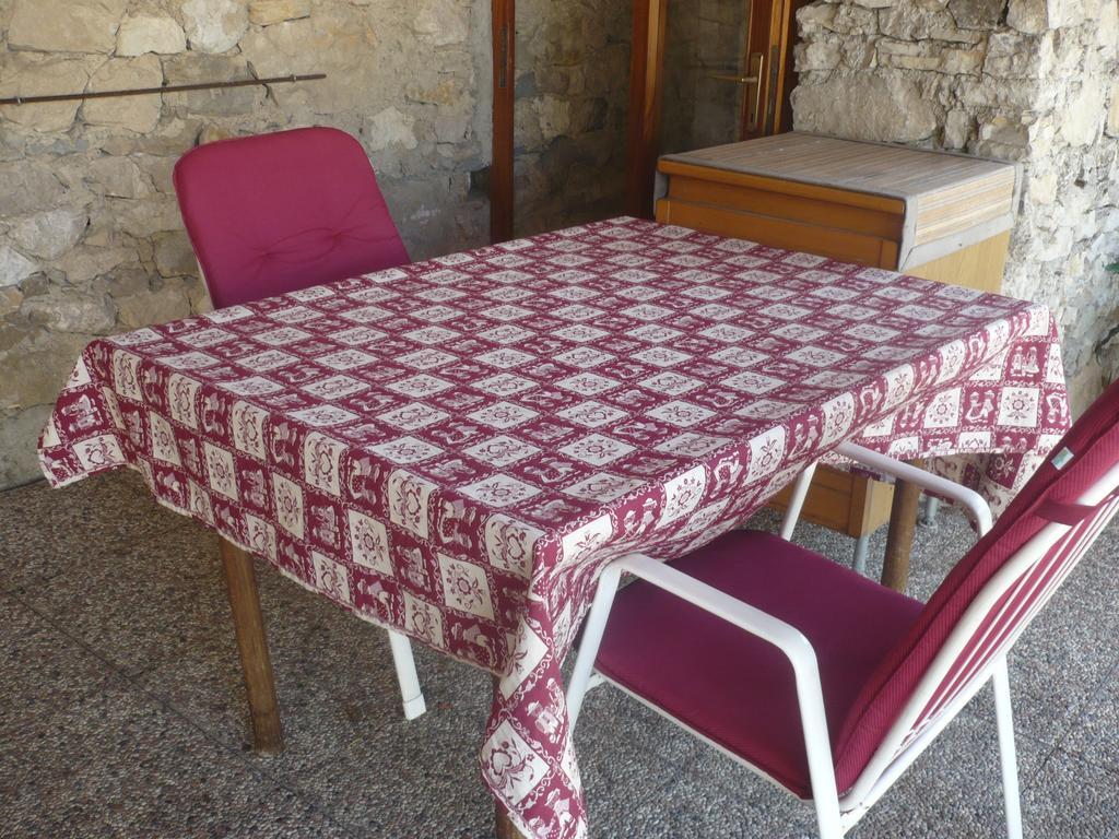 Appartamento Michela Brenzone sul Garda Camera foto